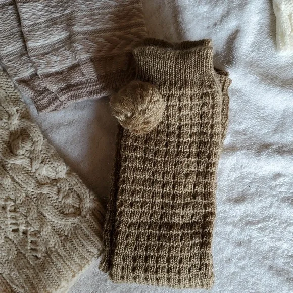 4 Pairs of Boot Cuffs or Leg Warmers in neutral colors One Size EUC $10.00 - Picture 5 of 5